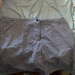 Black and white squort